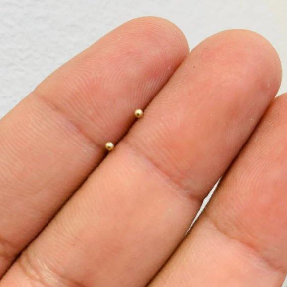 10K Yellow Gold Nose Ring 1.5mm / Ball Nose Ring for Womens / Stud Nose Rings - Picture 1 of 6